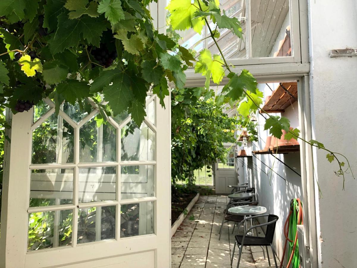 Nygarden Stjaernholm 호텔 뉘셰핑 외부 사진